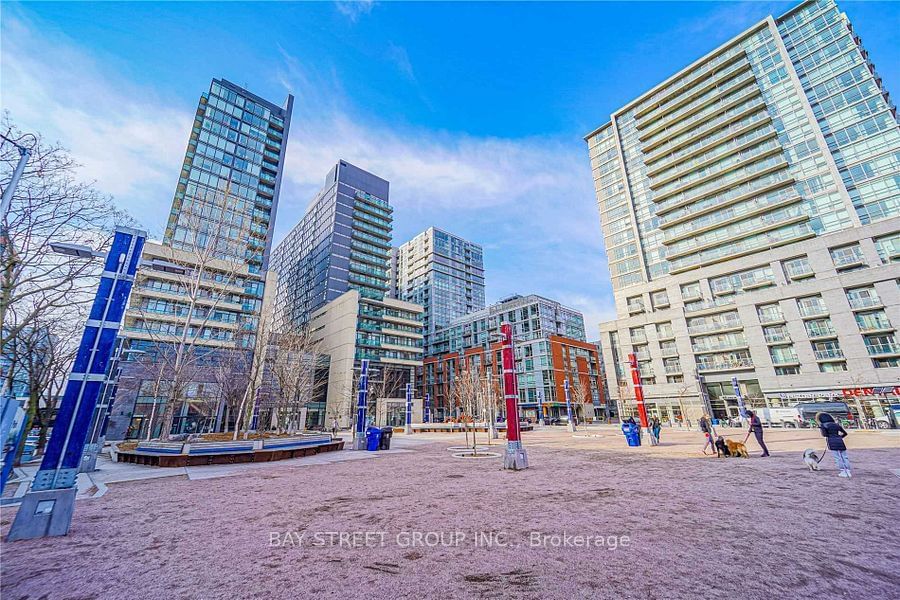 36 Lisgar St, unit 708E for sale