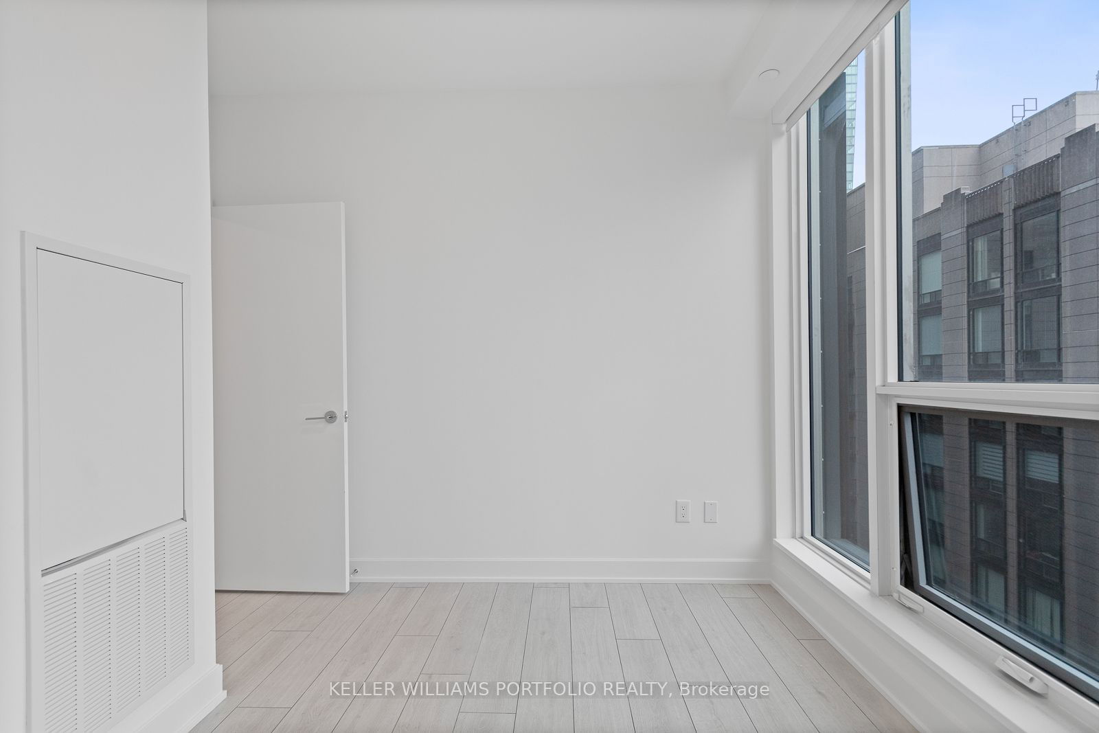 15 Mercer St, unit 1408 for rent