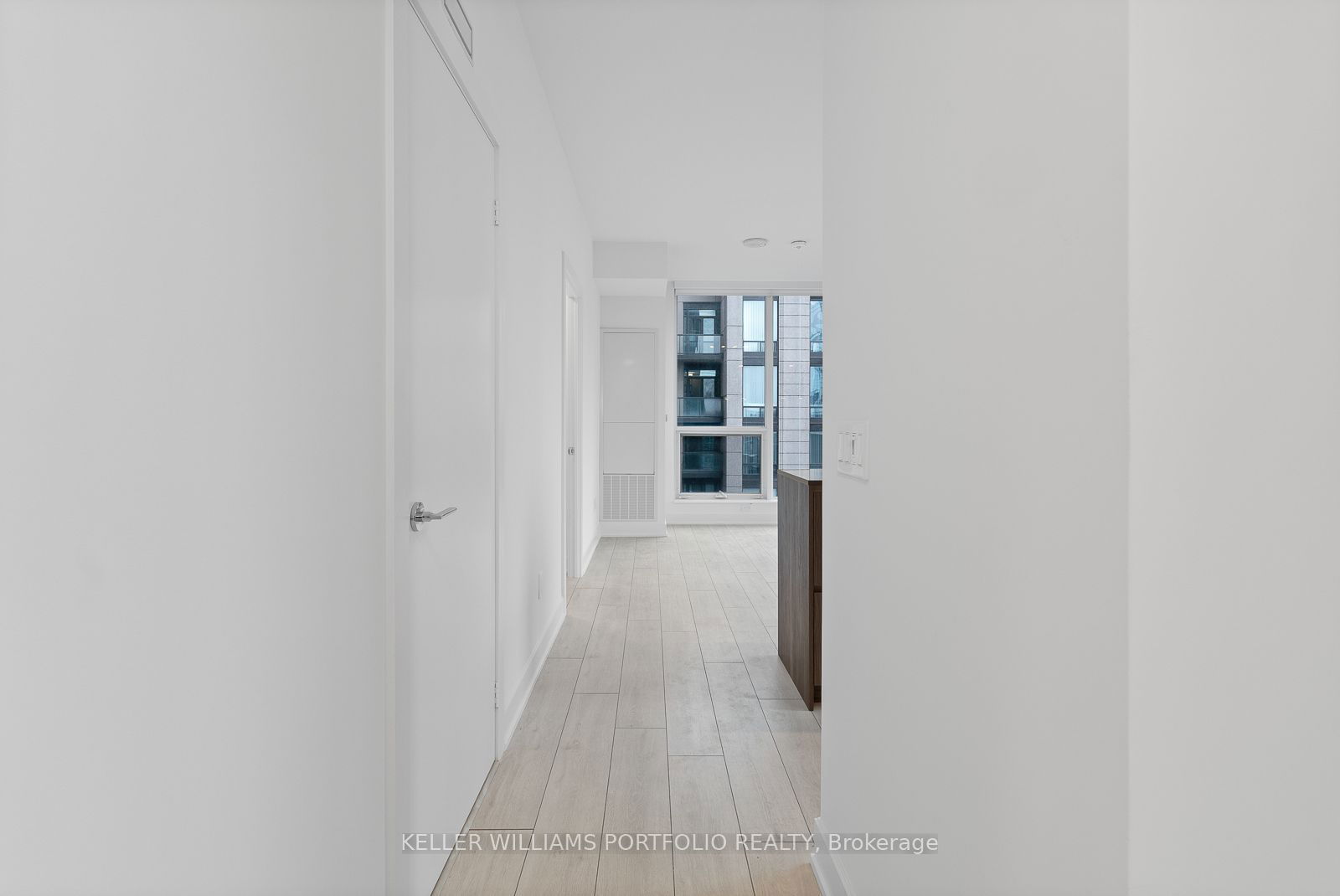 15 Mercer St, unit 1408 for rent