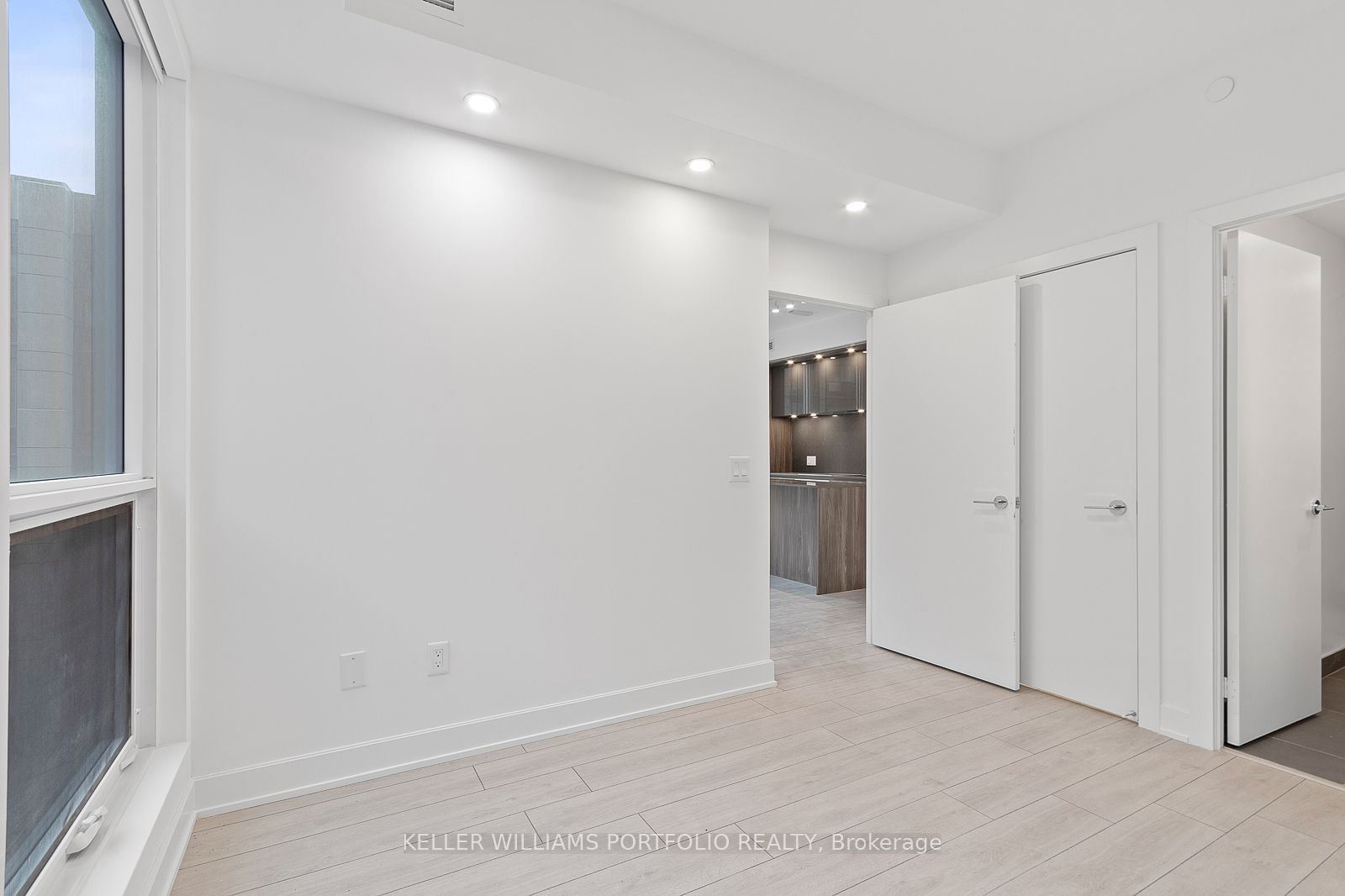 15 Mercer St, unit 1408 for rent