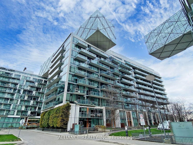 39 Queens Quay E, unit 1023 for sale