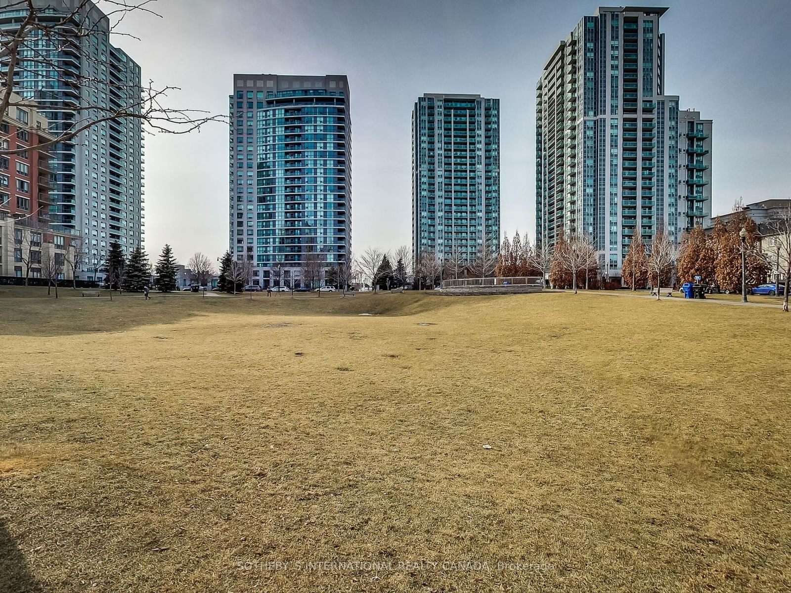 The Residence of Avondale, North York, Toronto