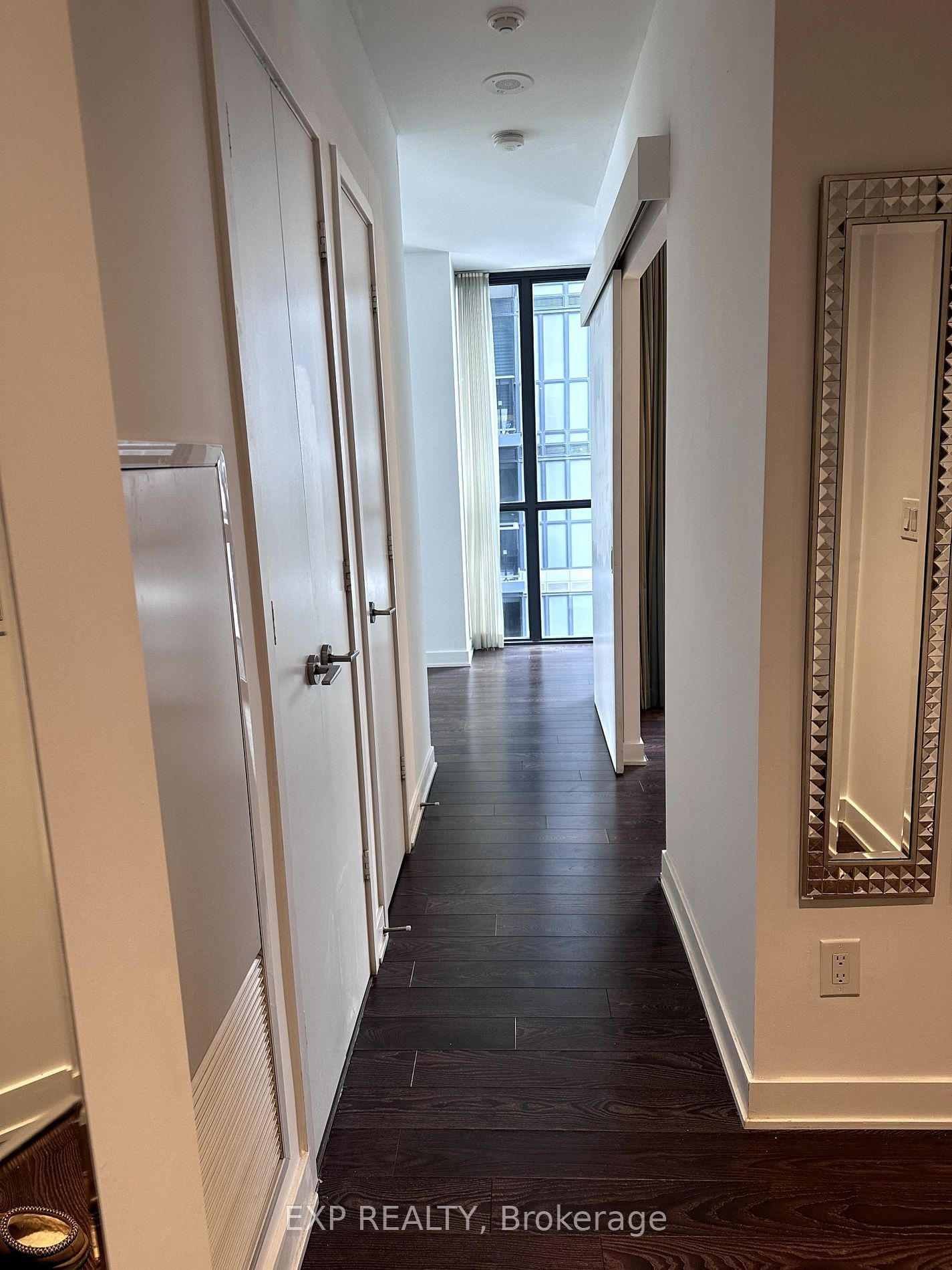 110 Charles St E, unit 3905 for rent