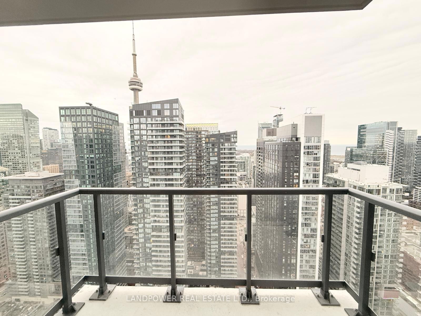 87 Peter St, unit 4401 for sale