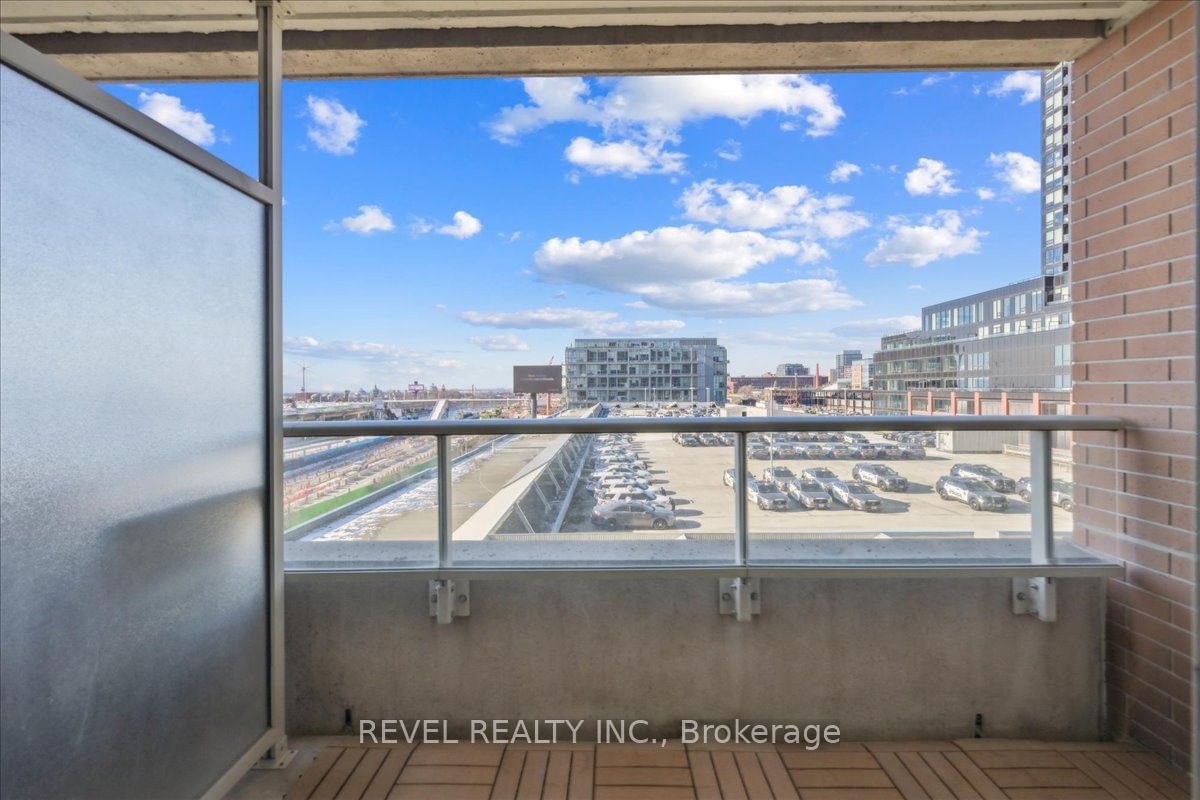 85 East Liberty St, unit 701 for sale