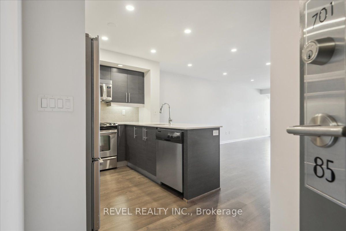 85 East Liberty St, unit 701 for sale