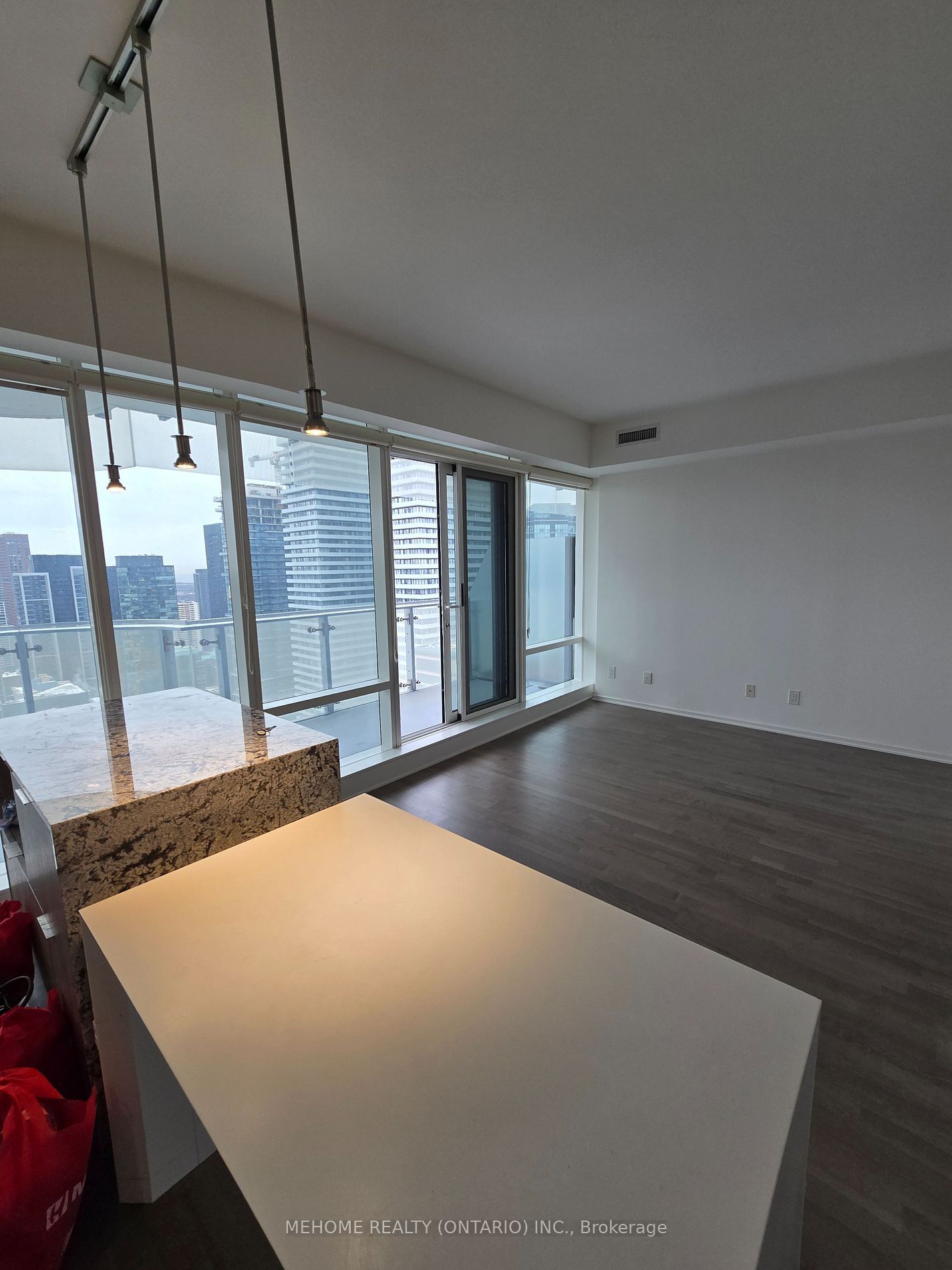 1 Bloor St E, unit #3802 for rent