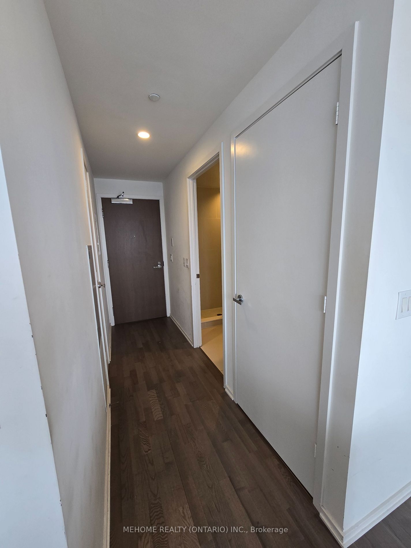 1 Bloor St E, unit #3802 for rent