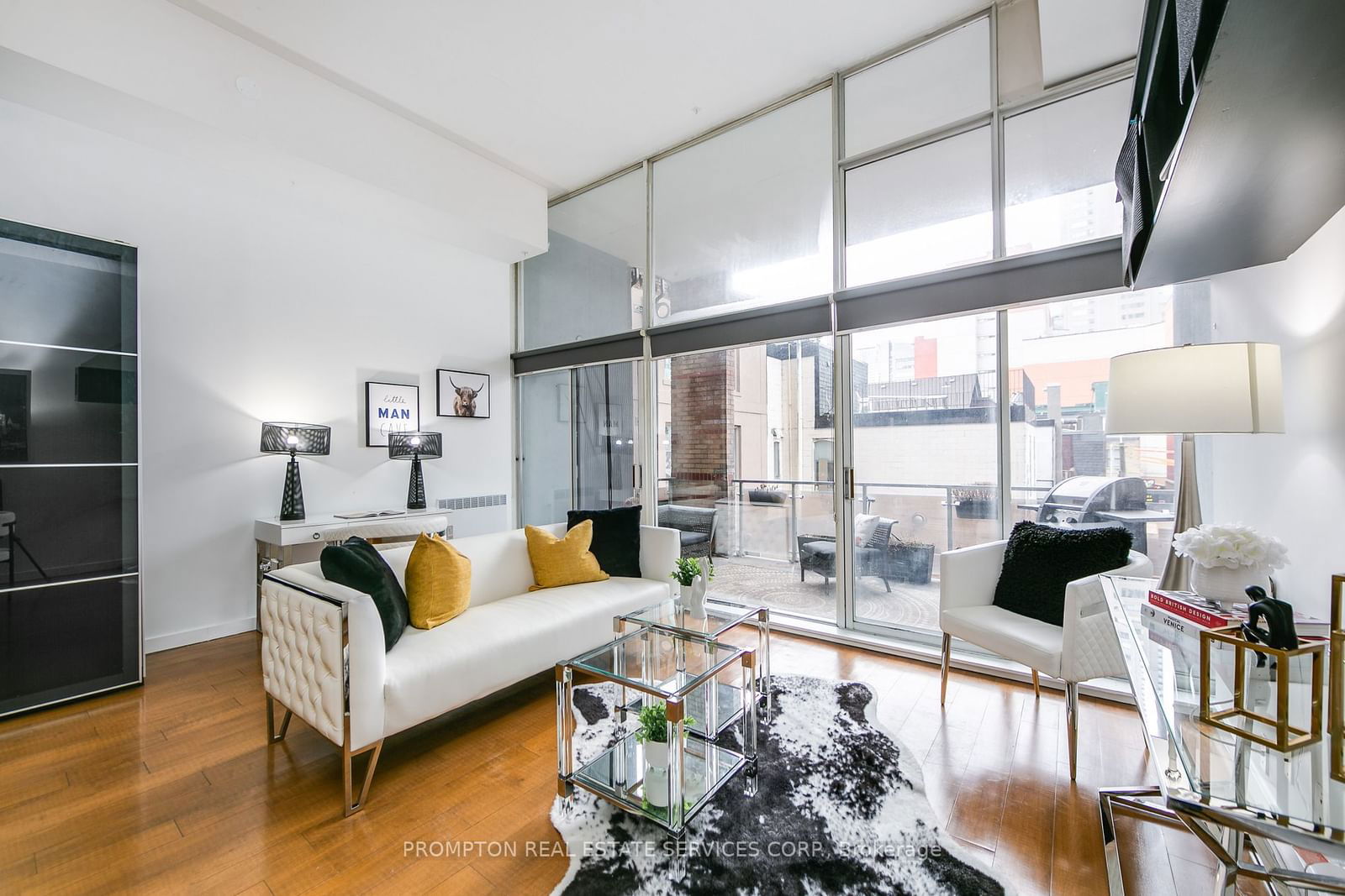 86 Gerrard St E, unit 1B for sale