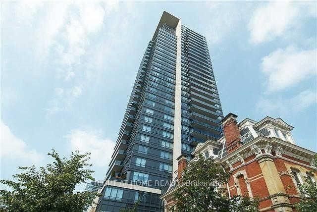 28 Linden St, unit 1405 for sale