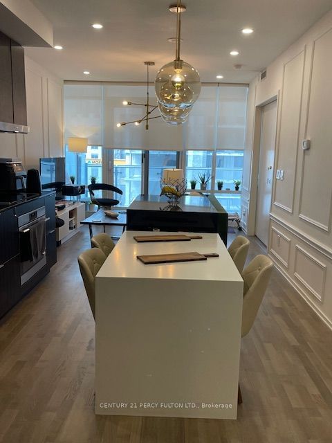 1 Bloor St E, unit 1608 for rent