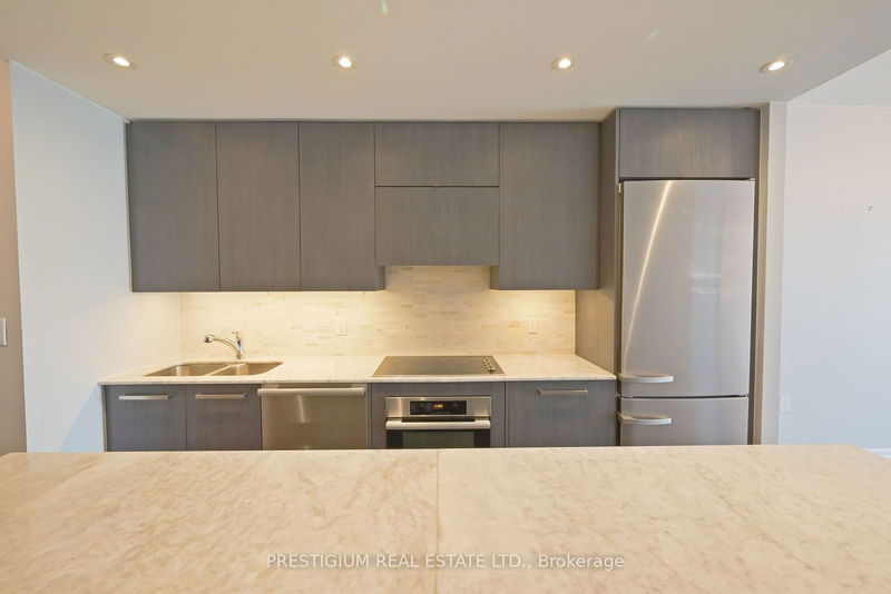 8 The Esplanade, unit 4206 for rent