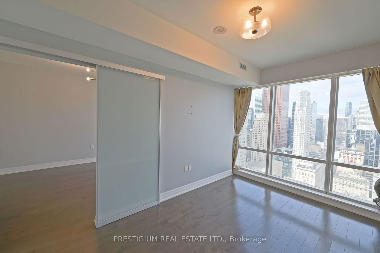 8 The Esplanade, unit 4206 for rent