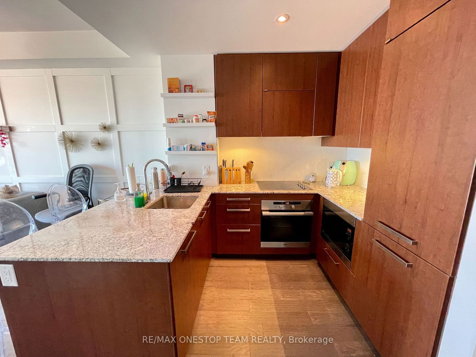 8 The Esplanade, unit 5209 for rent