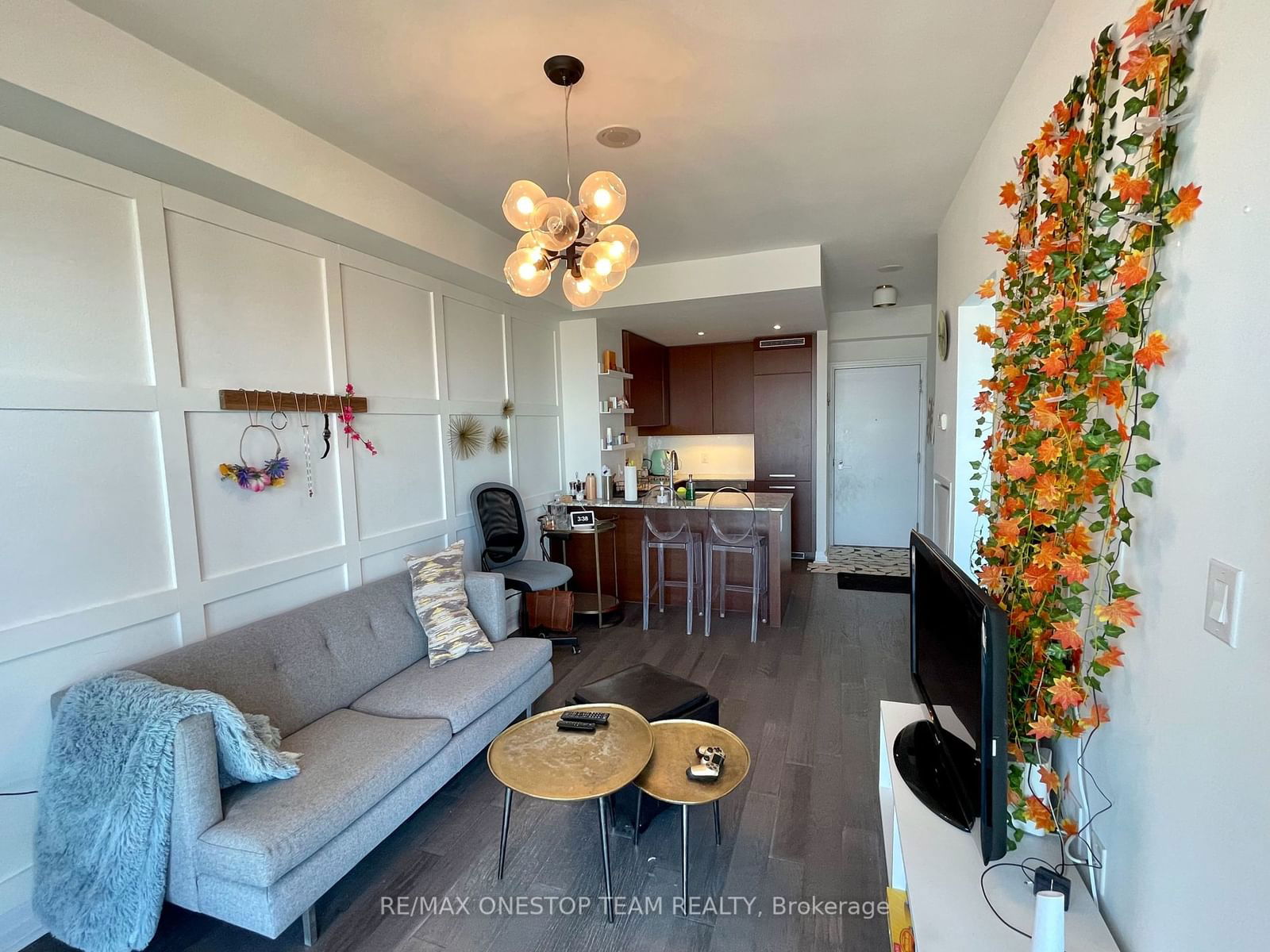 8 The Esplanade, unit 5209 for rent