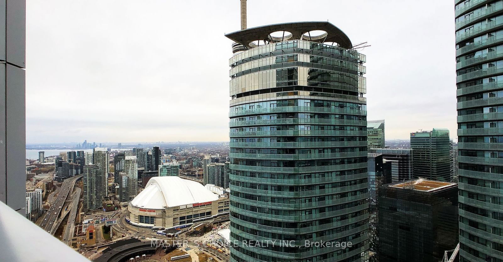 10 york St, unit 5803 for rent