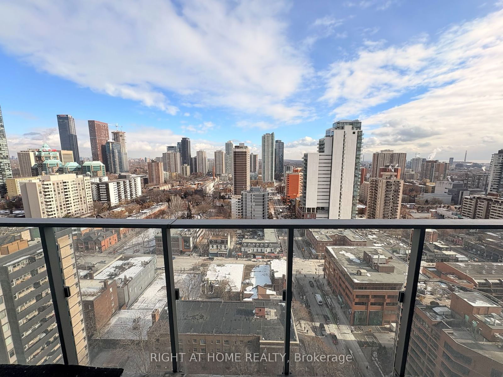 50 Wellesley St E, unit 2707 for sale