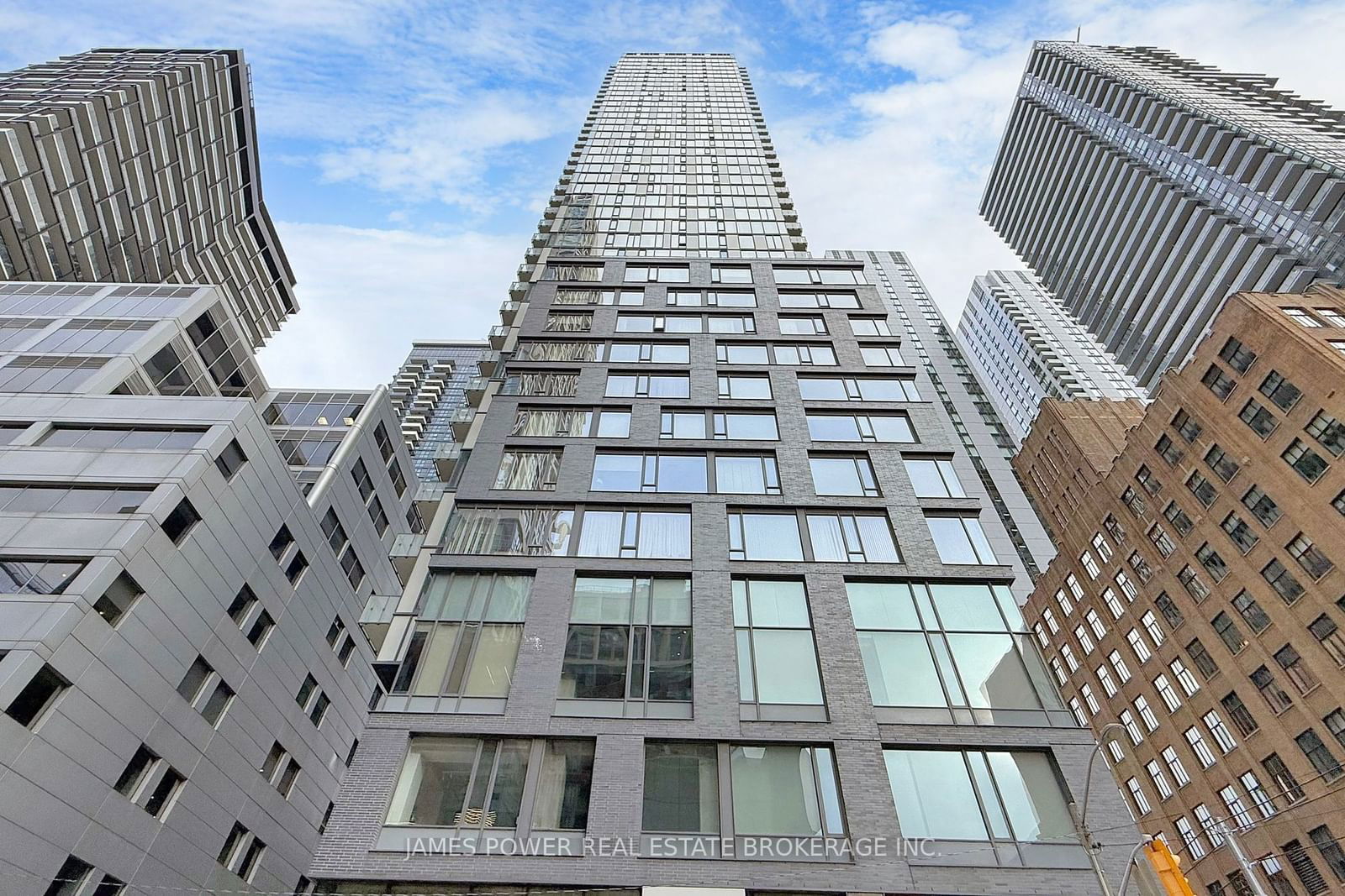 101 Peter St W, unit 709 for sale