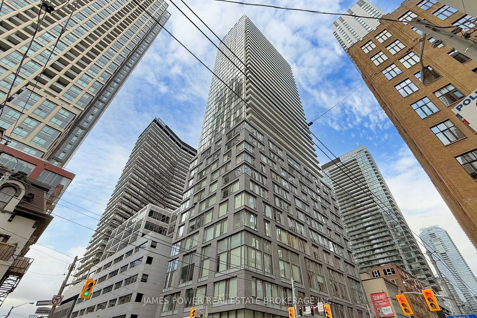 101 Peter St W, unit 709 for sale