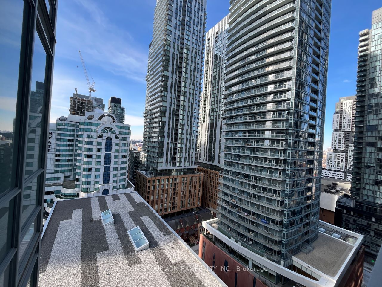 80 John St, unit 1904 for rent