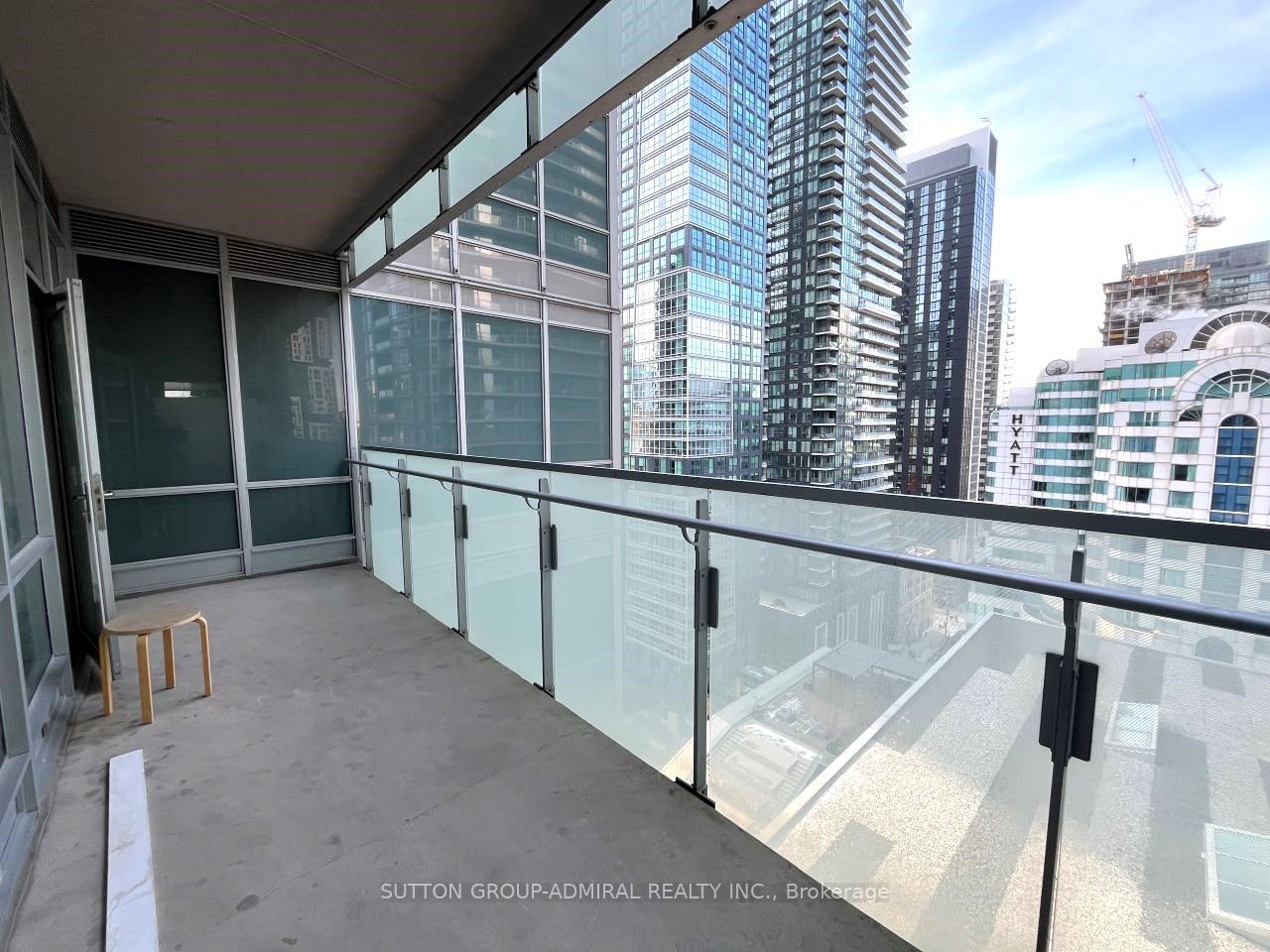 80 John St, unit 1904 for rent