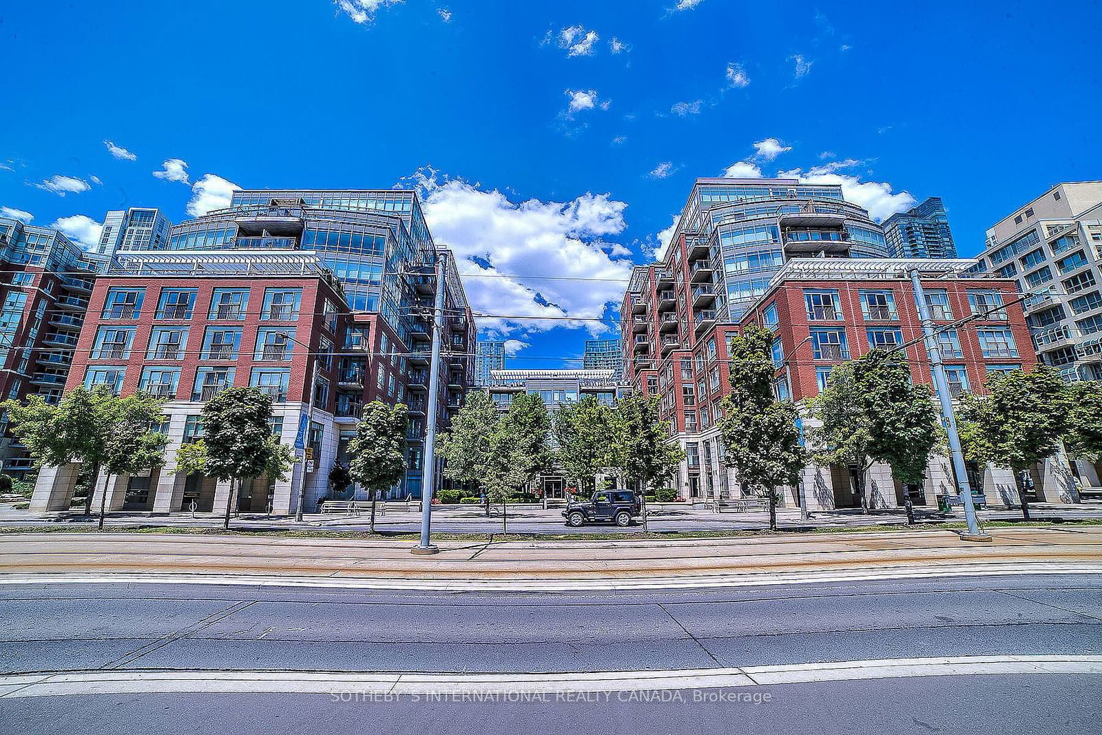 500 Queens Quay, unit 510W for rent