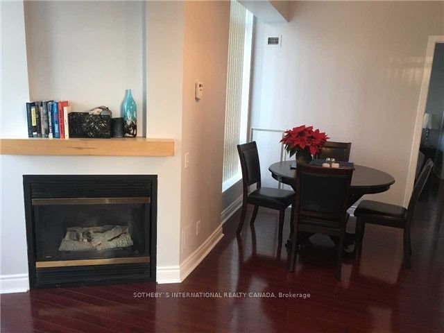 500 Queens Quay, unit 510W for rent