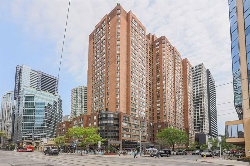 633 Bay St, unit 219 for sale