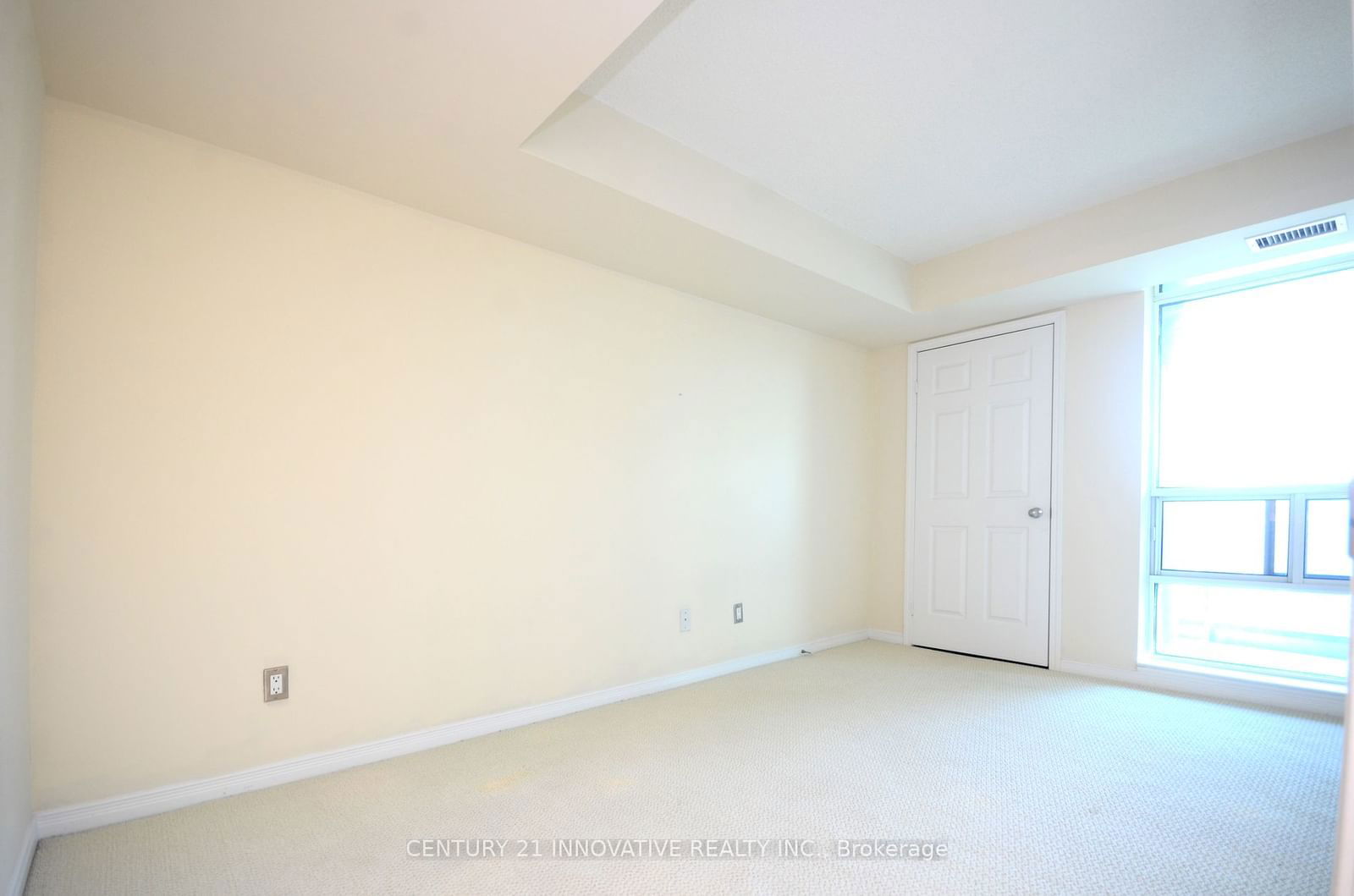 30 Harrison Garden Blvd, unit 2201 for rent