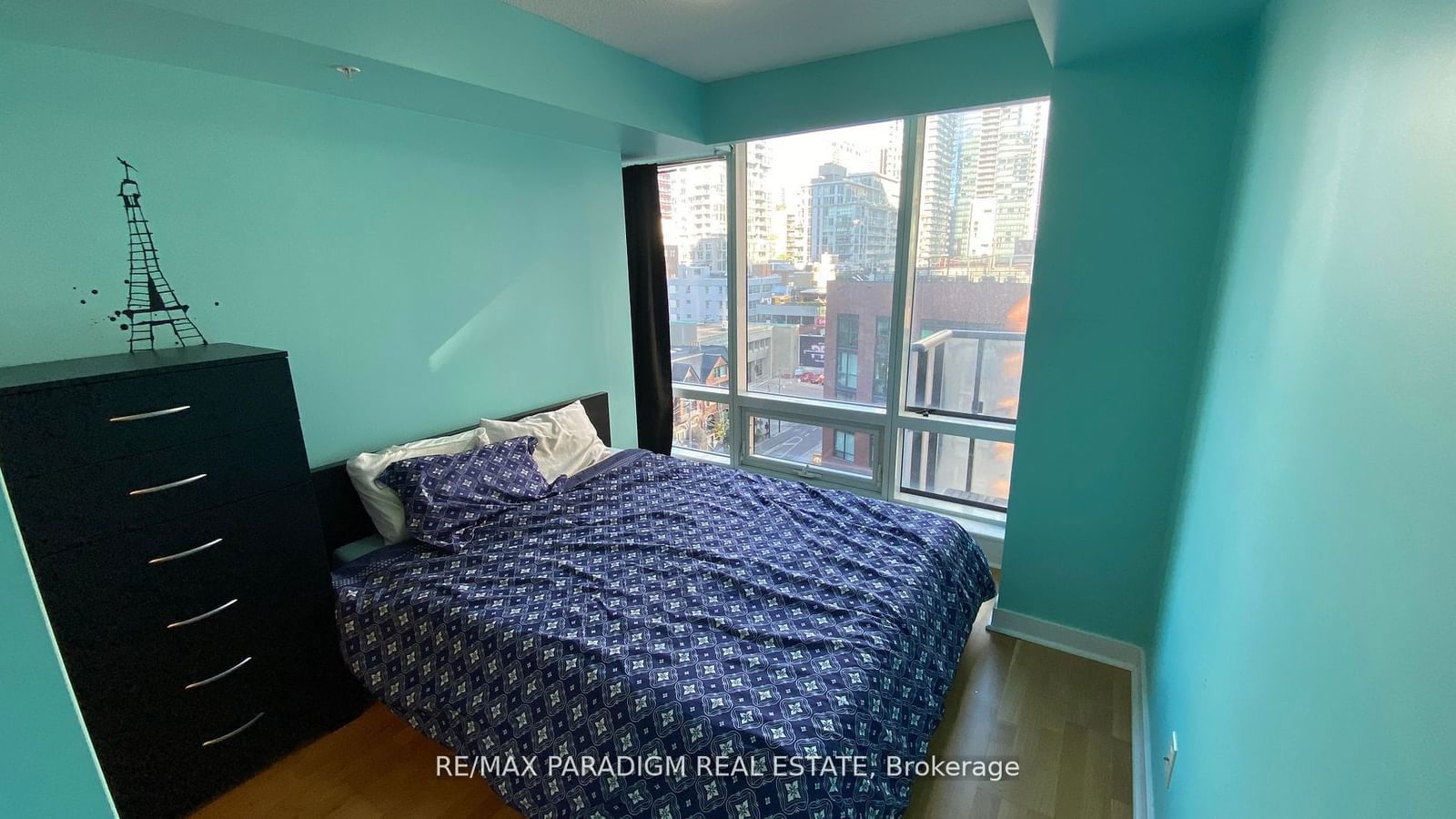 295 Adelaide St W, unit 806 for rent