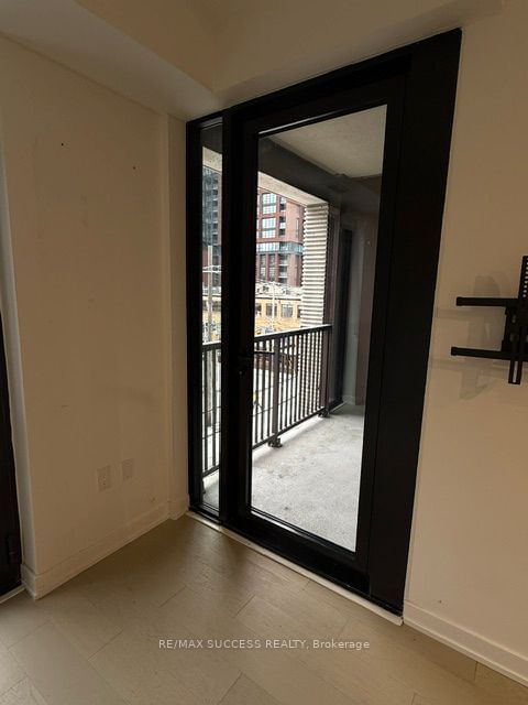 123 Portland St, unit 308 for rent