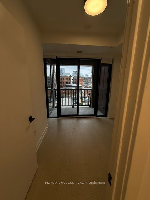 123 Portland St, unit 308 for rent