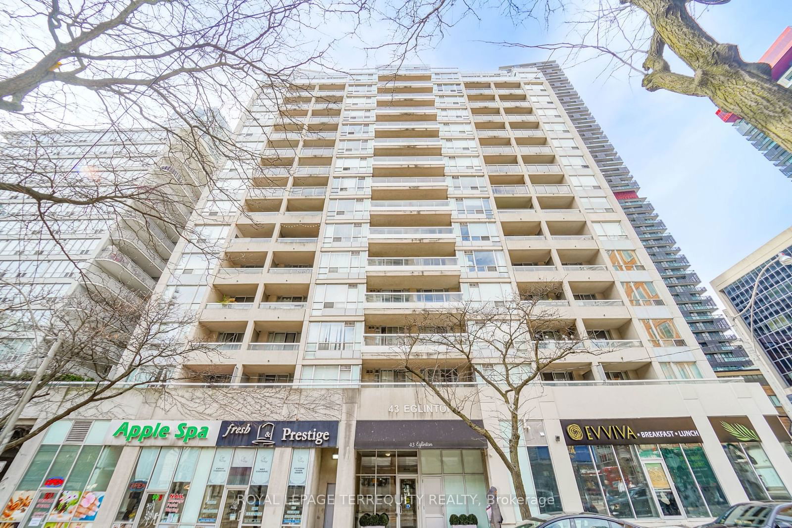 43 Eglinton Ave E, unit 1708 for sale