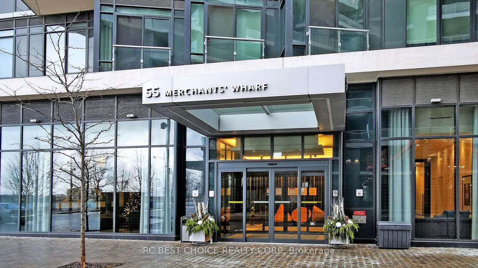 55 Merchants' Wharf St, unit 723 for sale