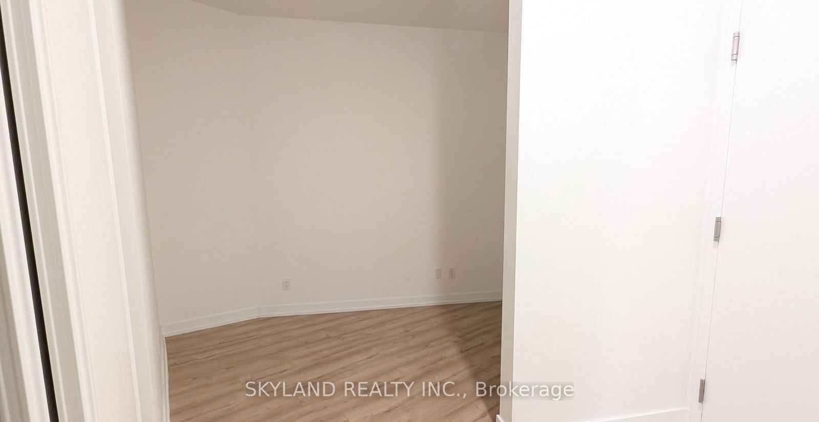 135 East Liberty St, unit 701 for rent