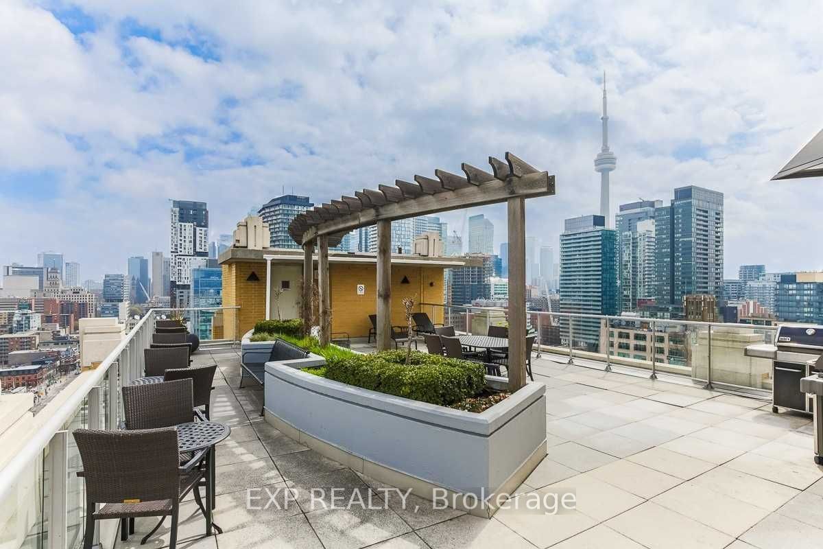 438 Richmond St W, unit 1108 for sale