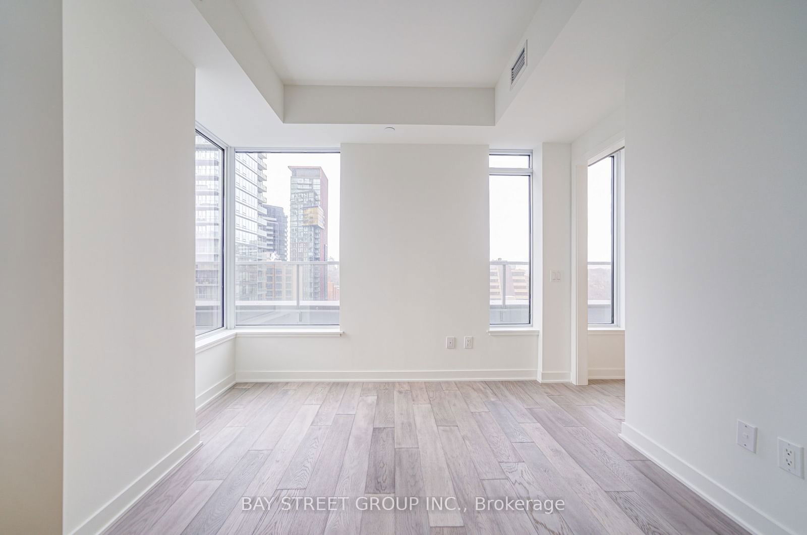 11 Yorkville Ave, unit 1003 for rent