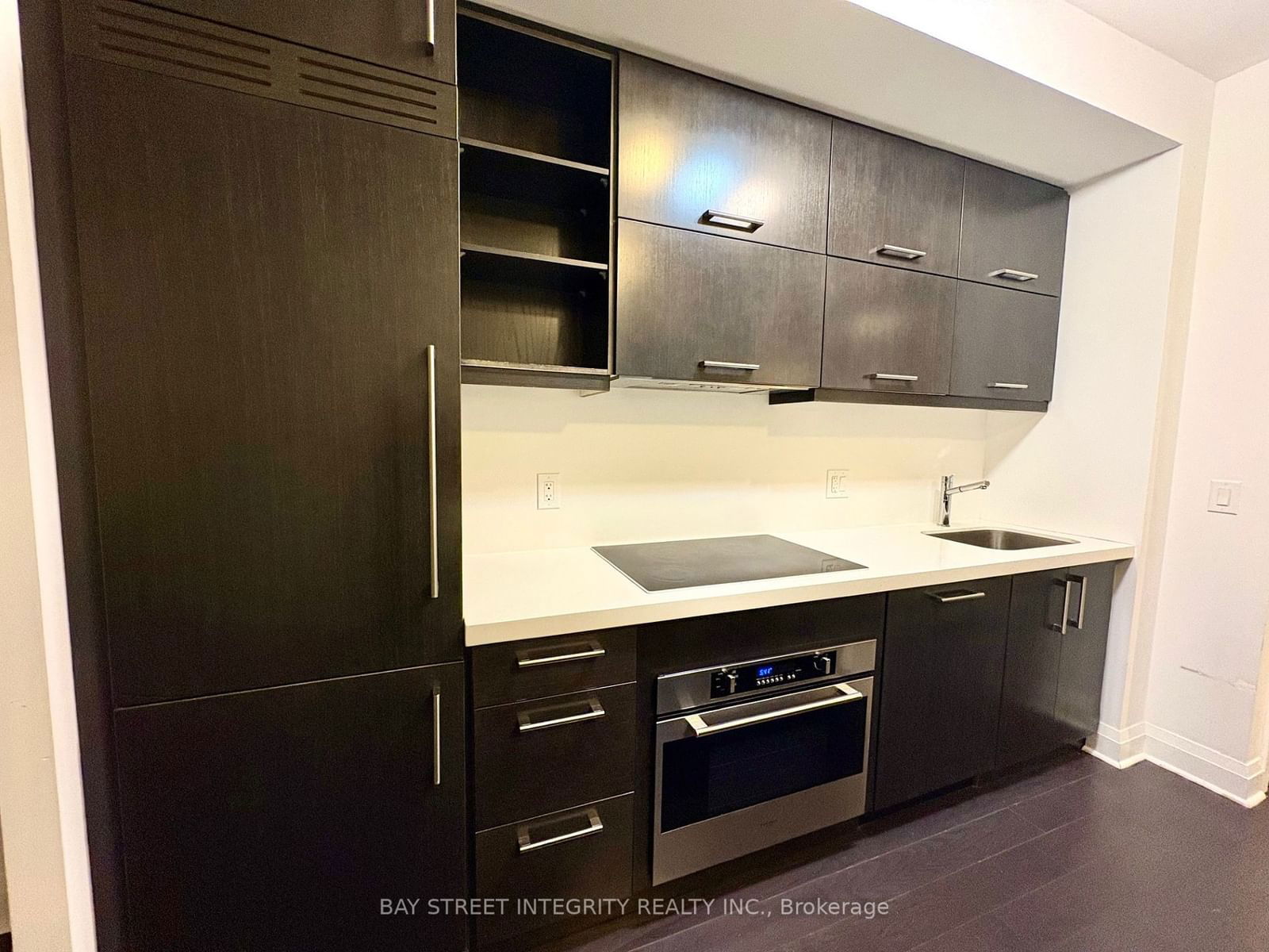 1080 Bay St, unit 2906 for rent