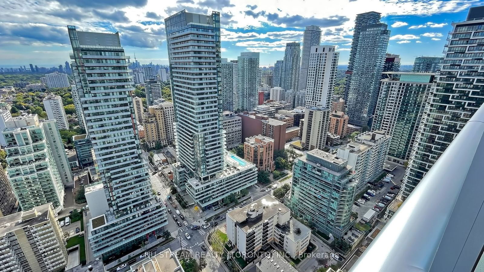 195 Redpath Ave, unit PH06 for rent