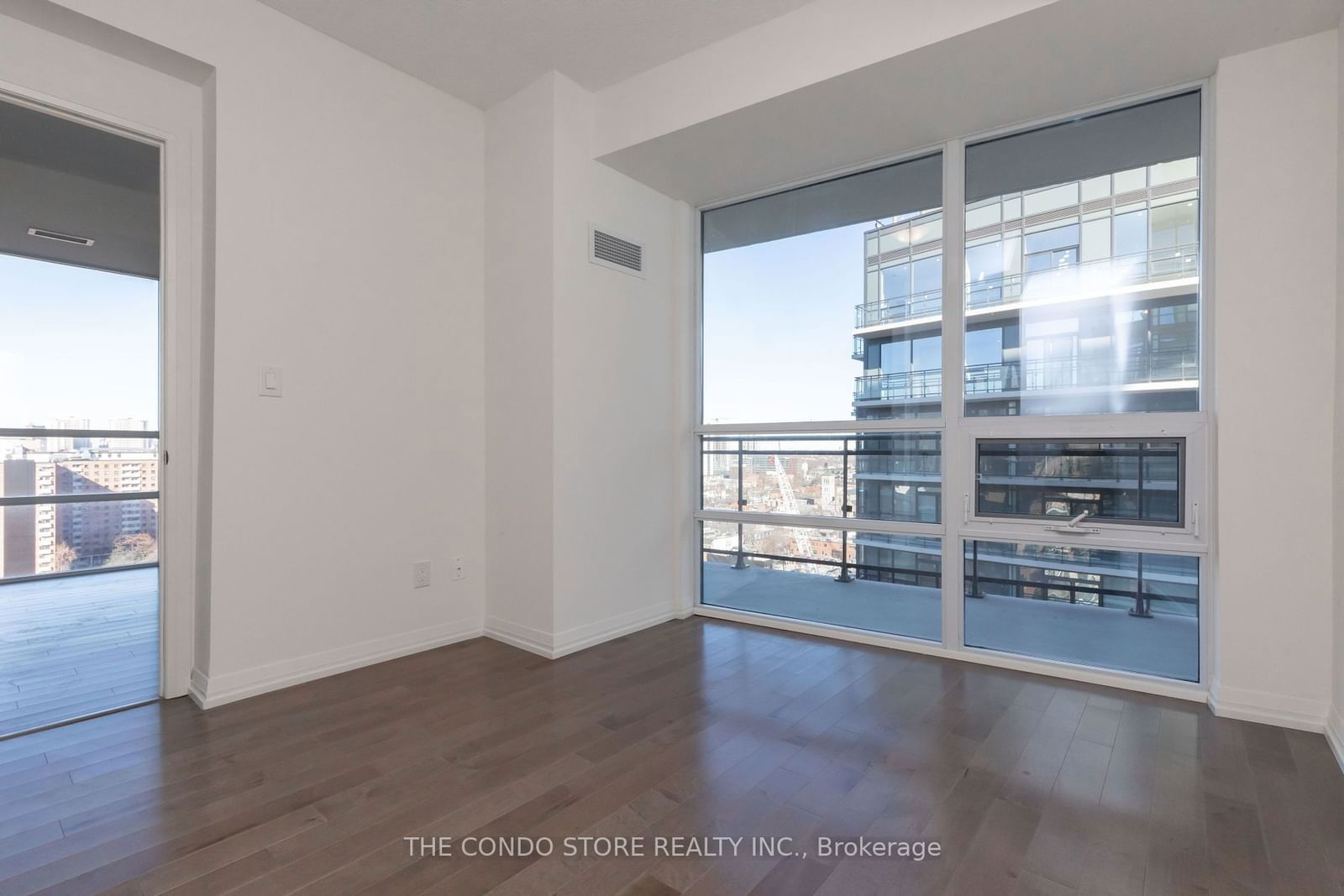 460 Adelaide St E, unit 2206 for rent