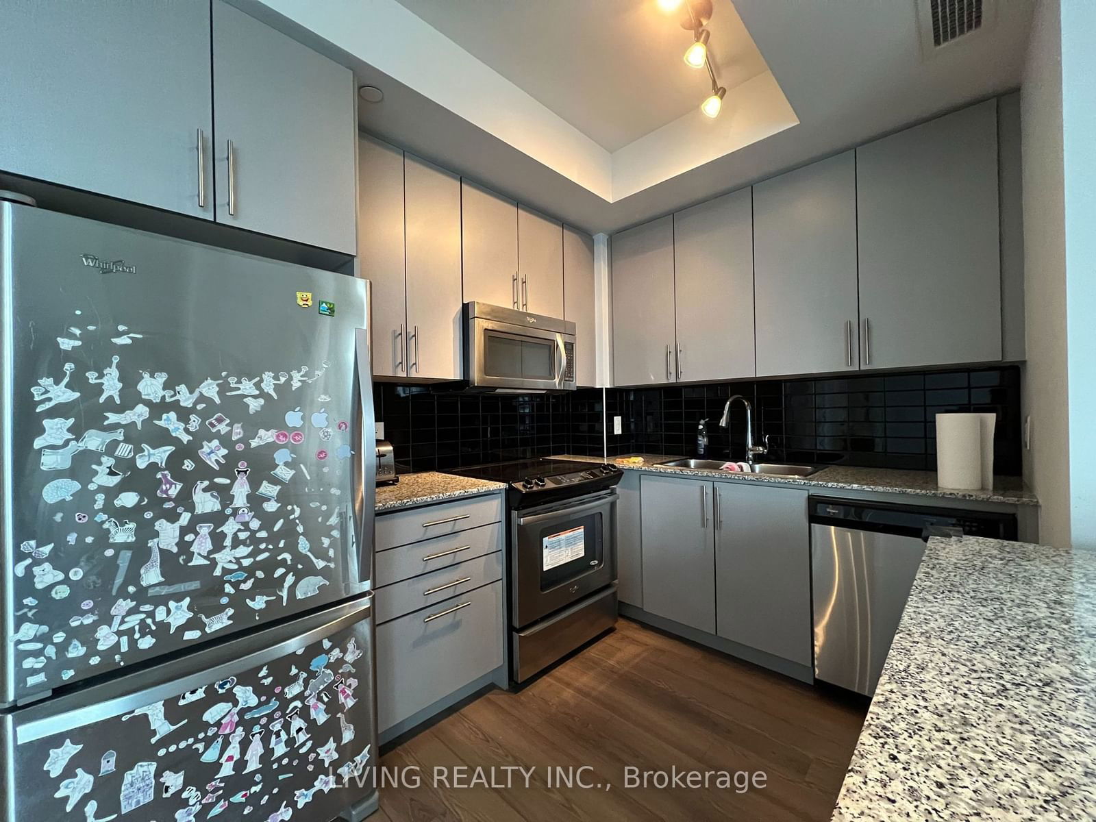 60 Berwick Ave, unit 802 for rent