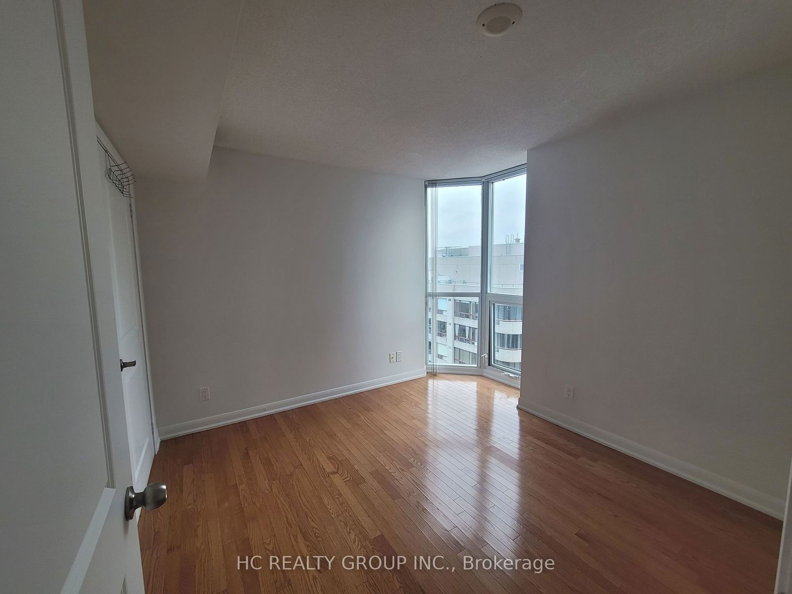 5791 Yonge St, unit 1909 for rent