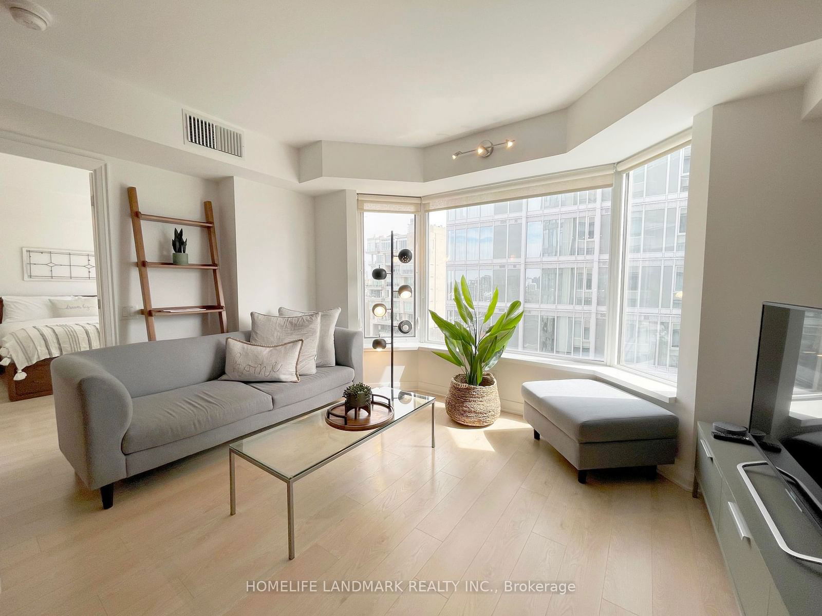 155 Yorkville Ave, unit 2608 for sale