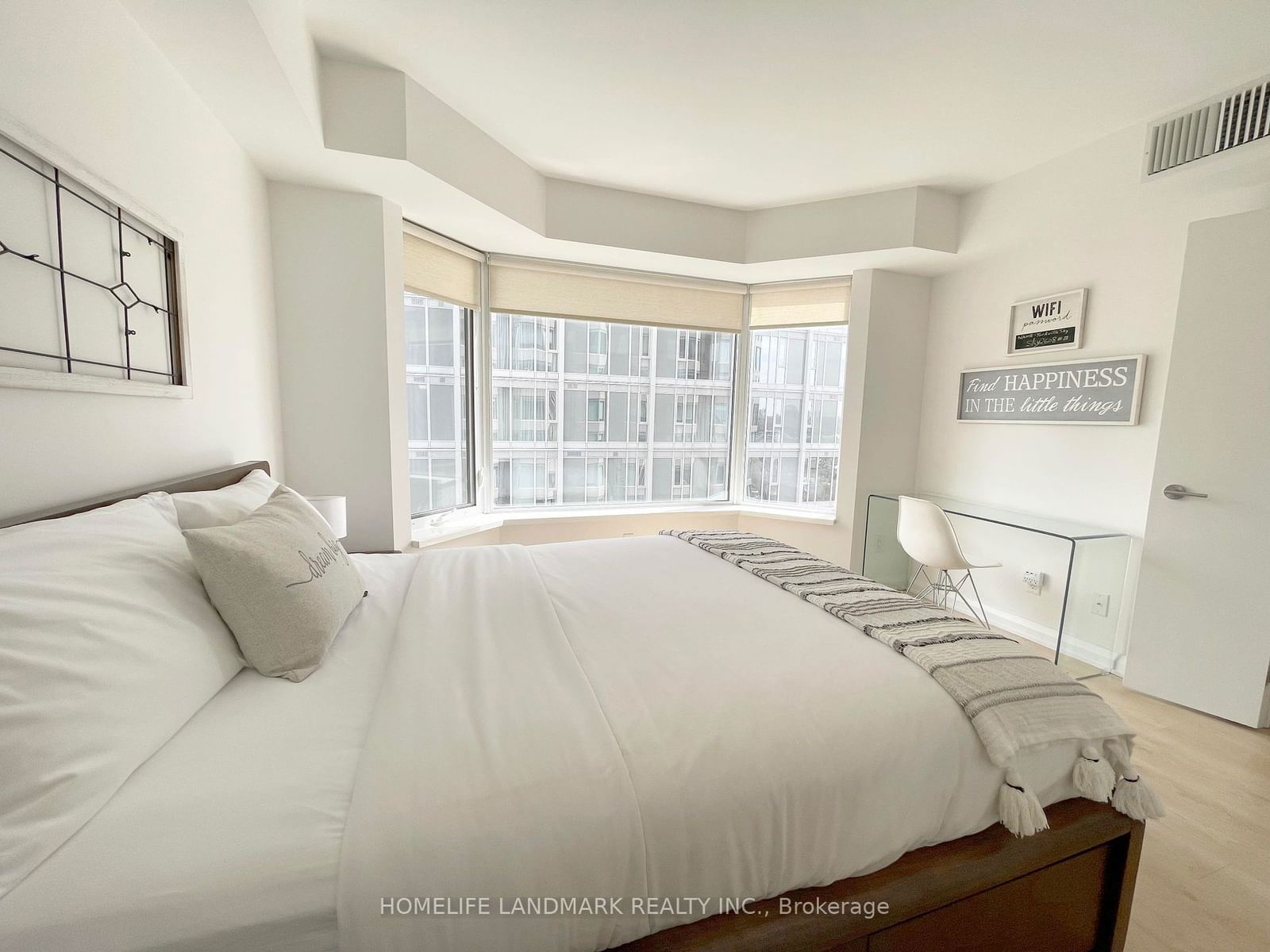 155 Yorkville Ave, unit 2608 for sale