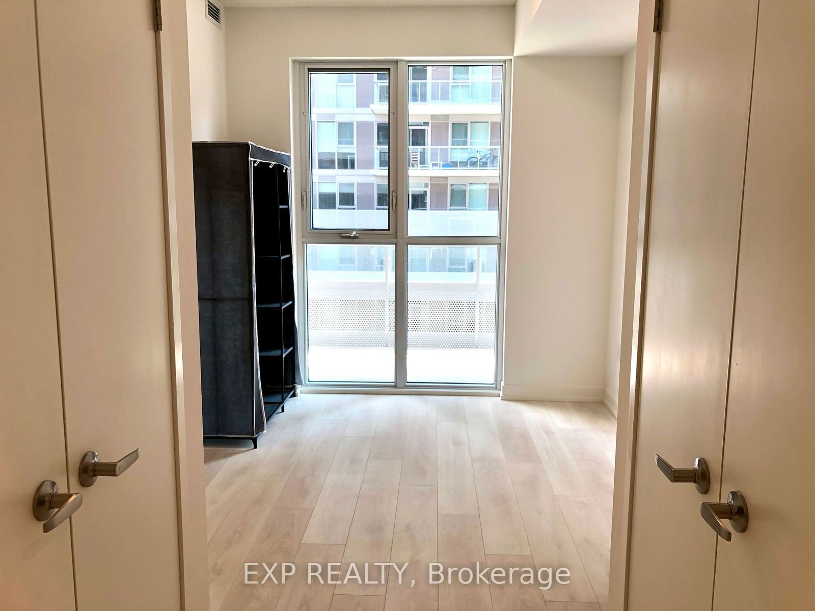 15 Lower Jarvis St, unit 717 for rent