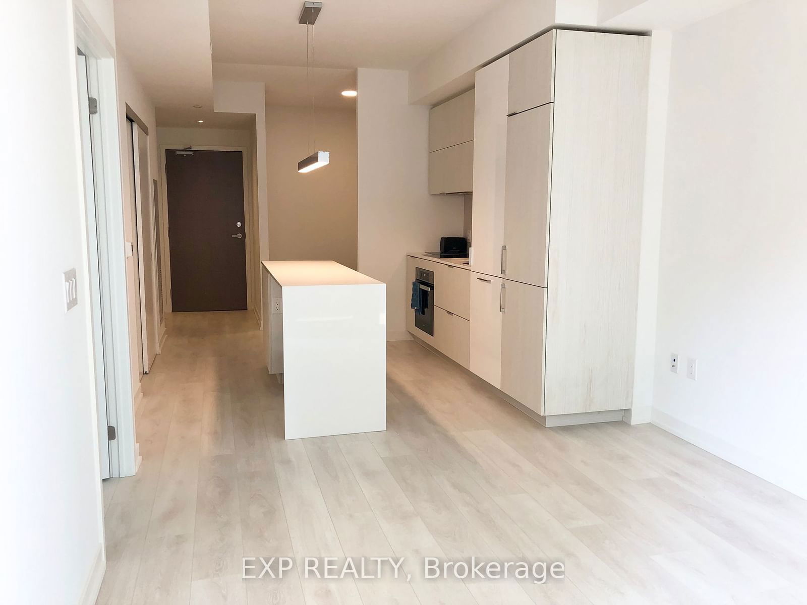 15 Lower Jarvis St, unit 717 for rent