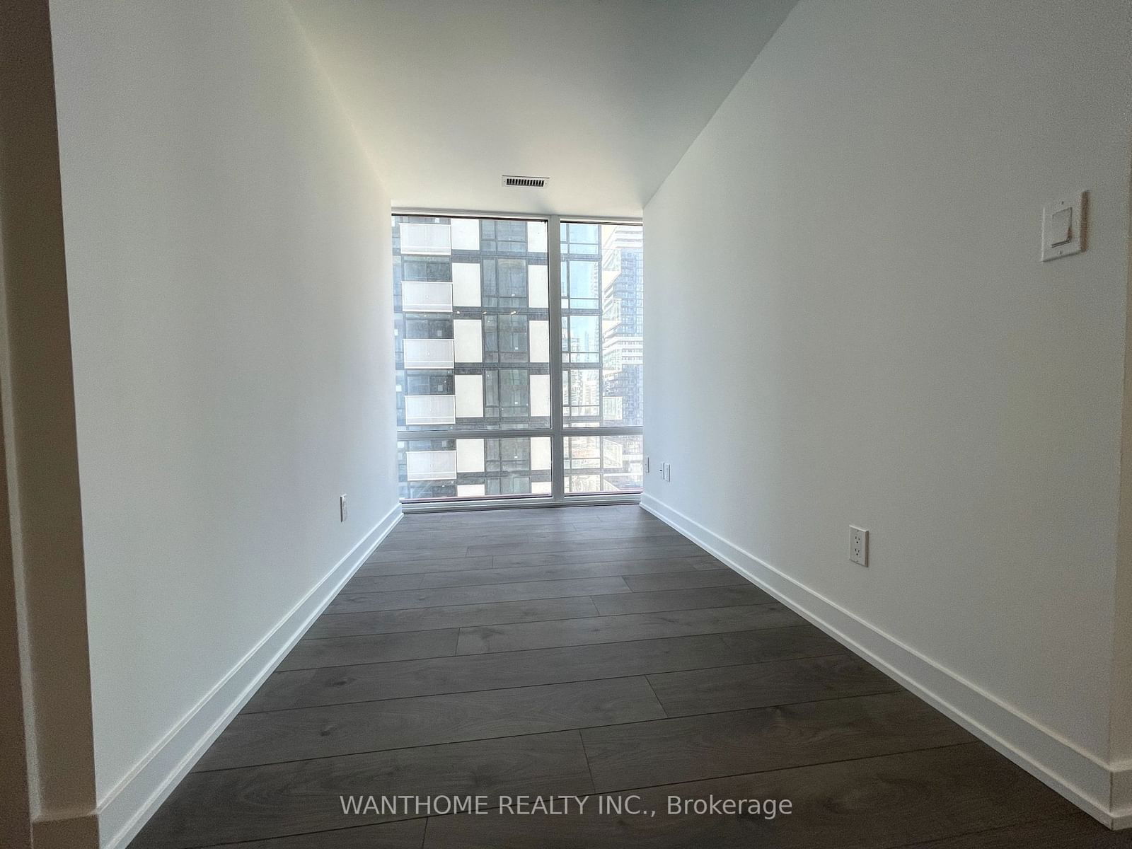 18 Maitland Terr, unit 1305 for rent