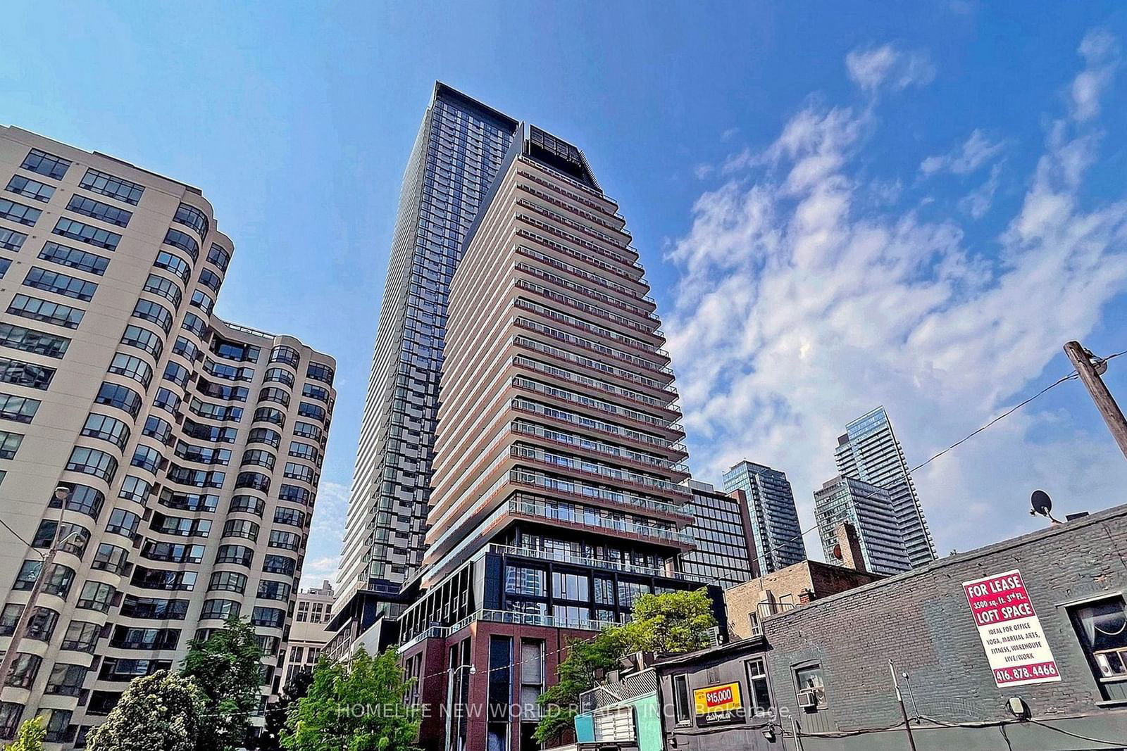 501 Yonge St, unit 4207 for sale