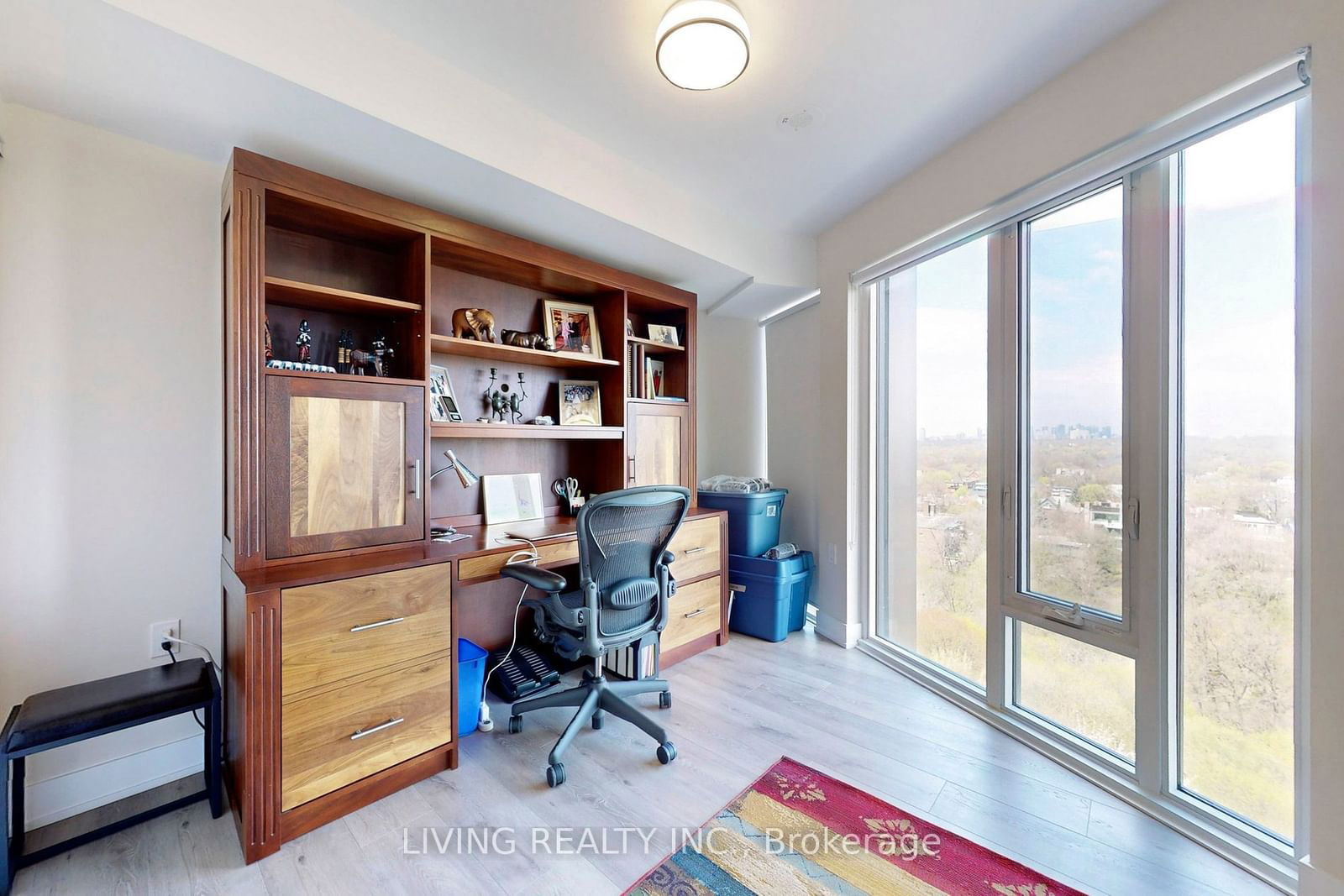 575 Bloor St E, unit 1202 for sale