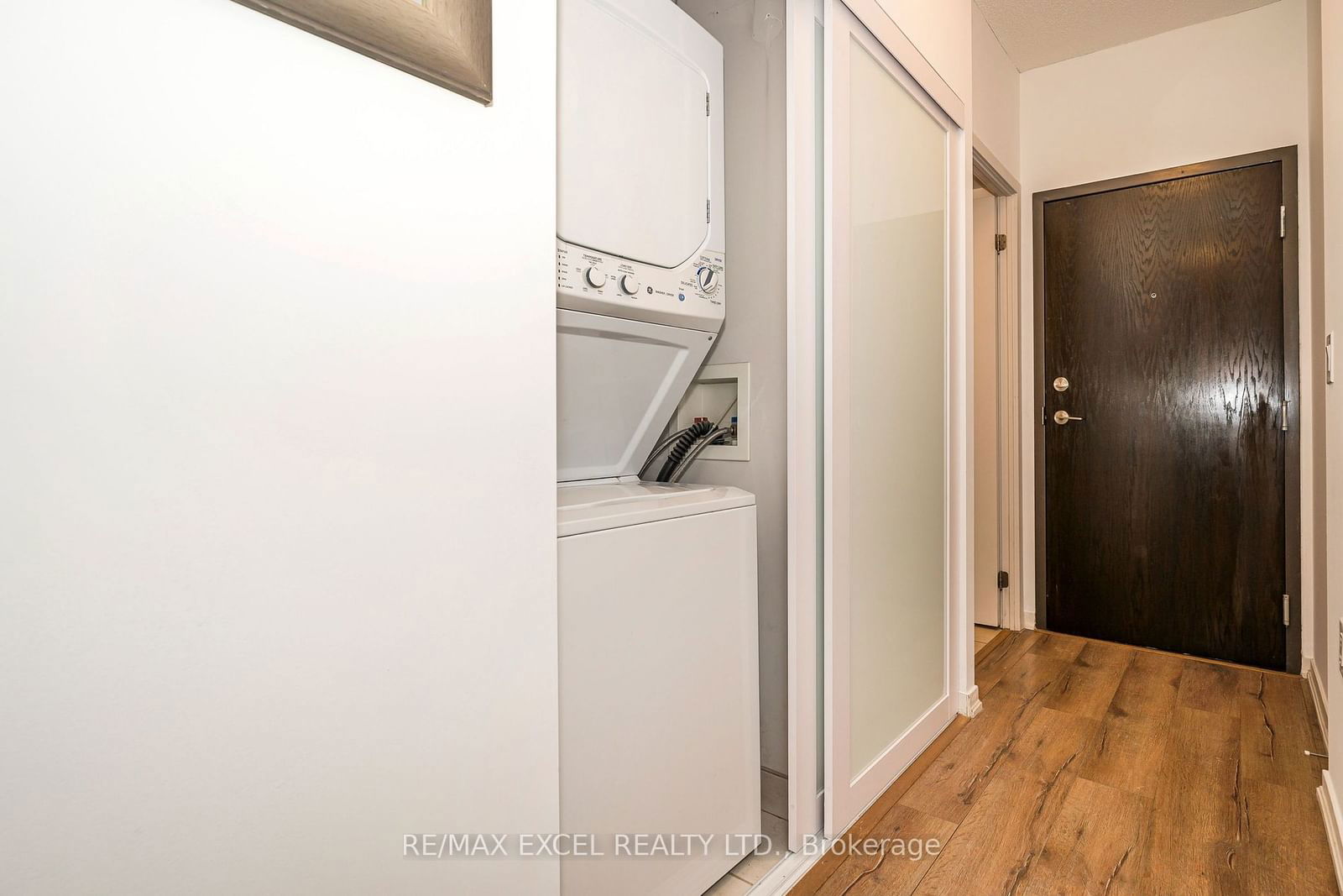 36 Lisgar St, unit #821W for sale